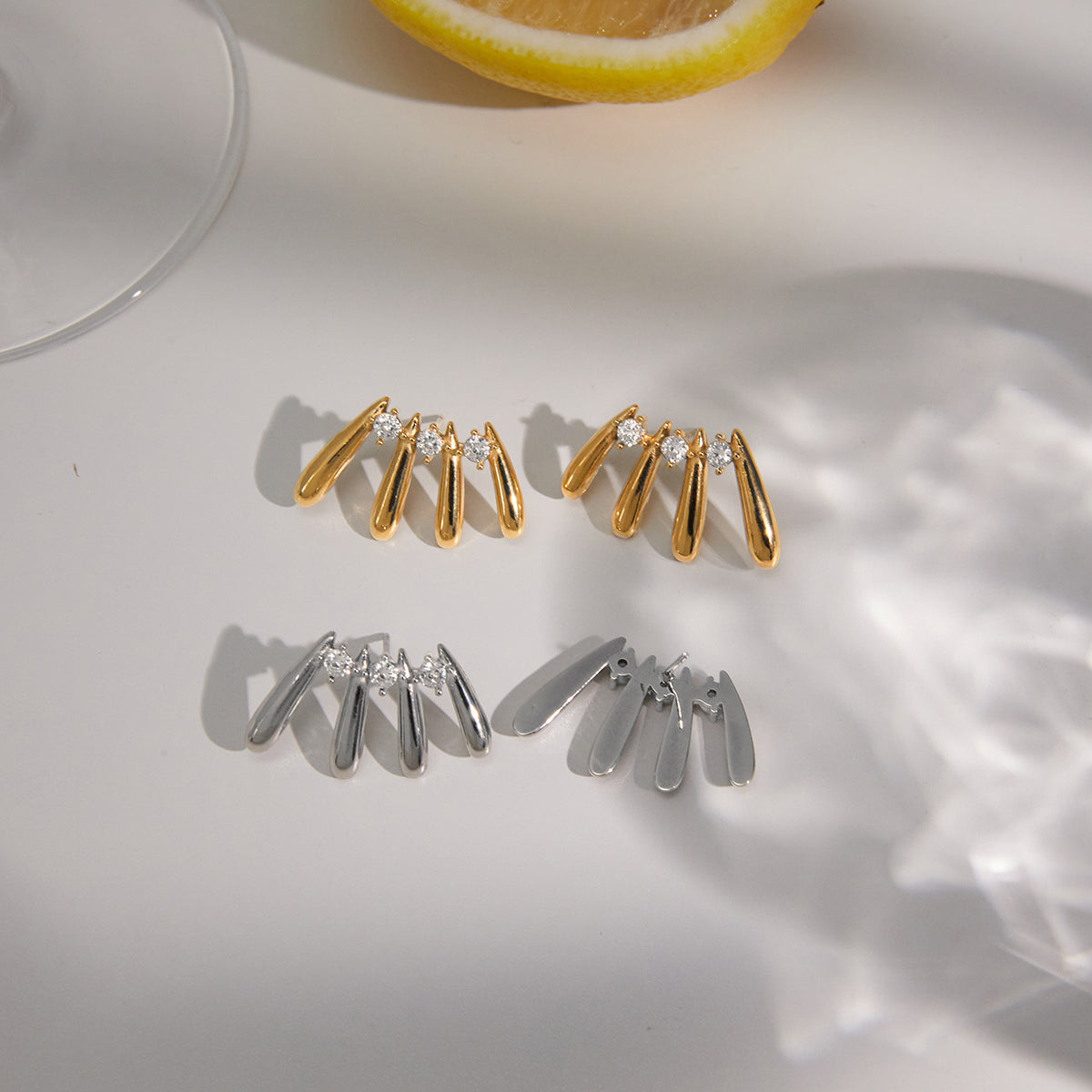 Claw Studded Earrings