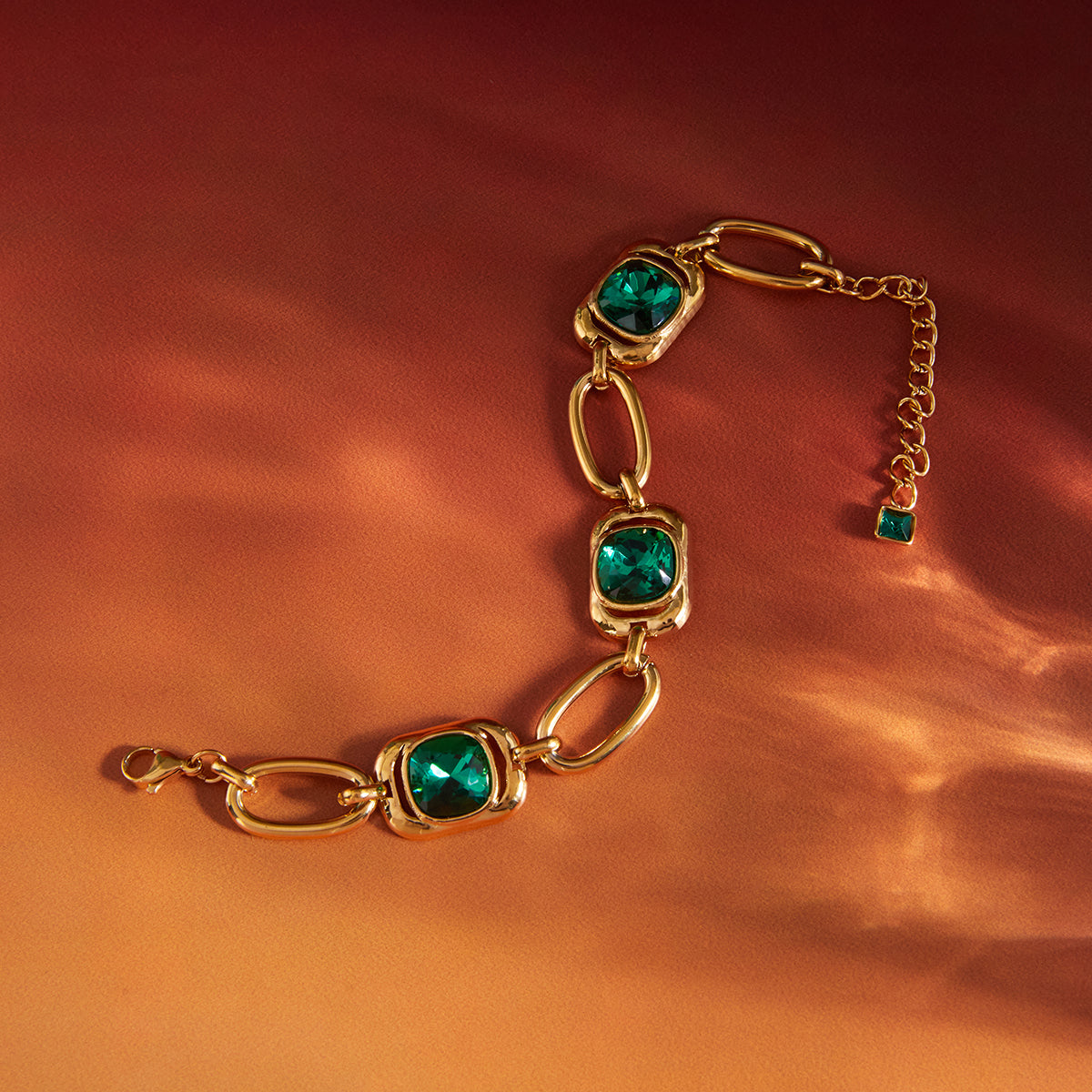 Emerald green stone link chain bracelet