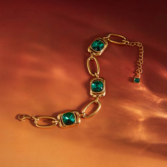 Emerald green stone link chain bracelet