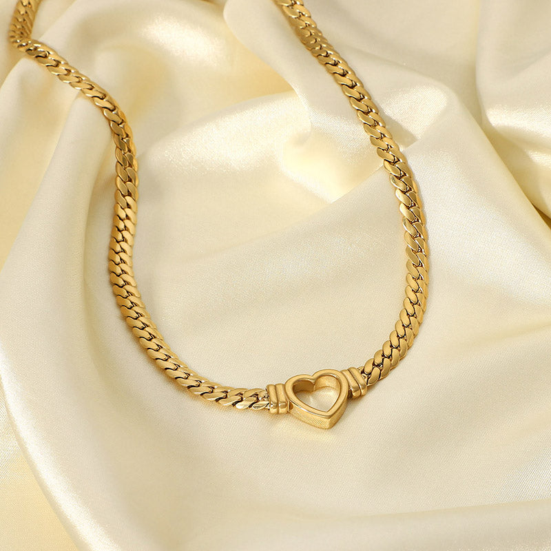 Mi Amor Necklace
