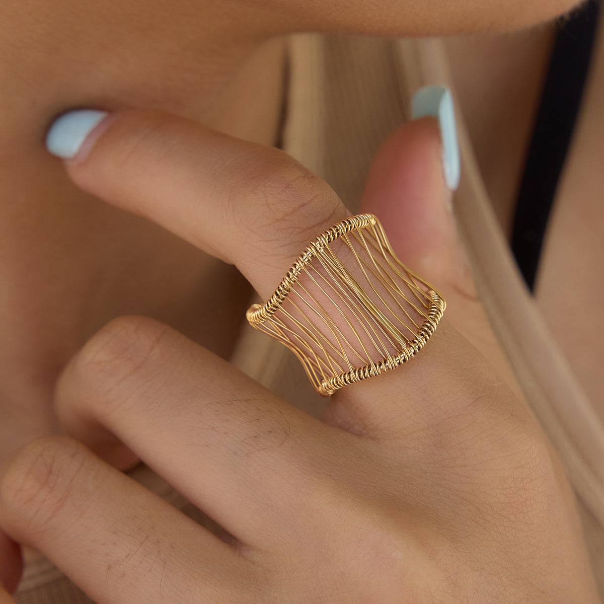 Girl wearing Jaali Ring on her index finger